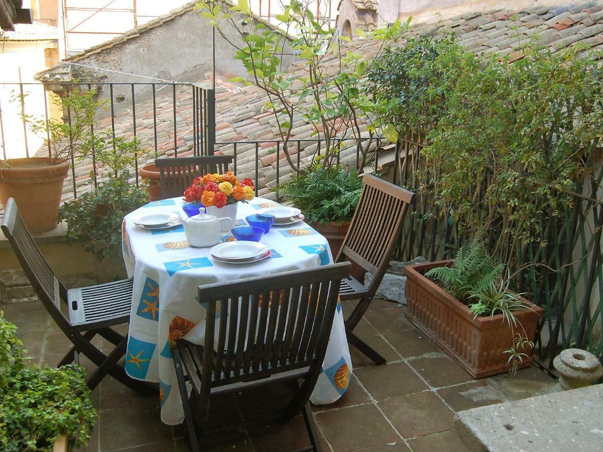 Locazione Turistica Campo De' Fiori Bright Roma